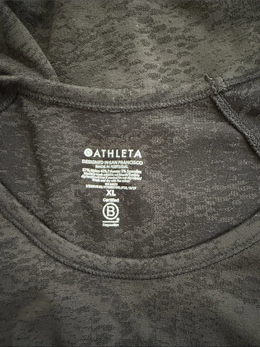 ATHLETA Long-Sleeve Printed Scoop Neck Black Shirt